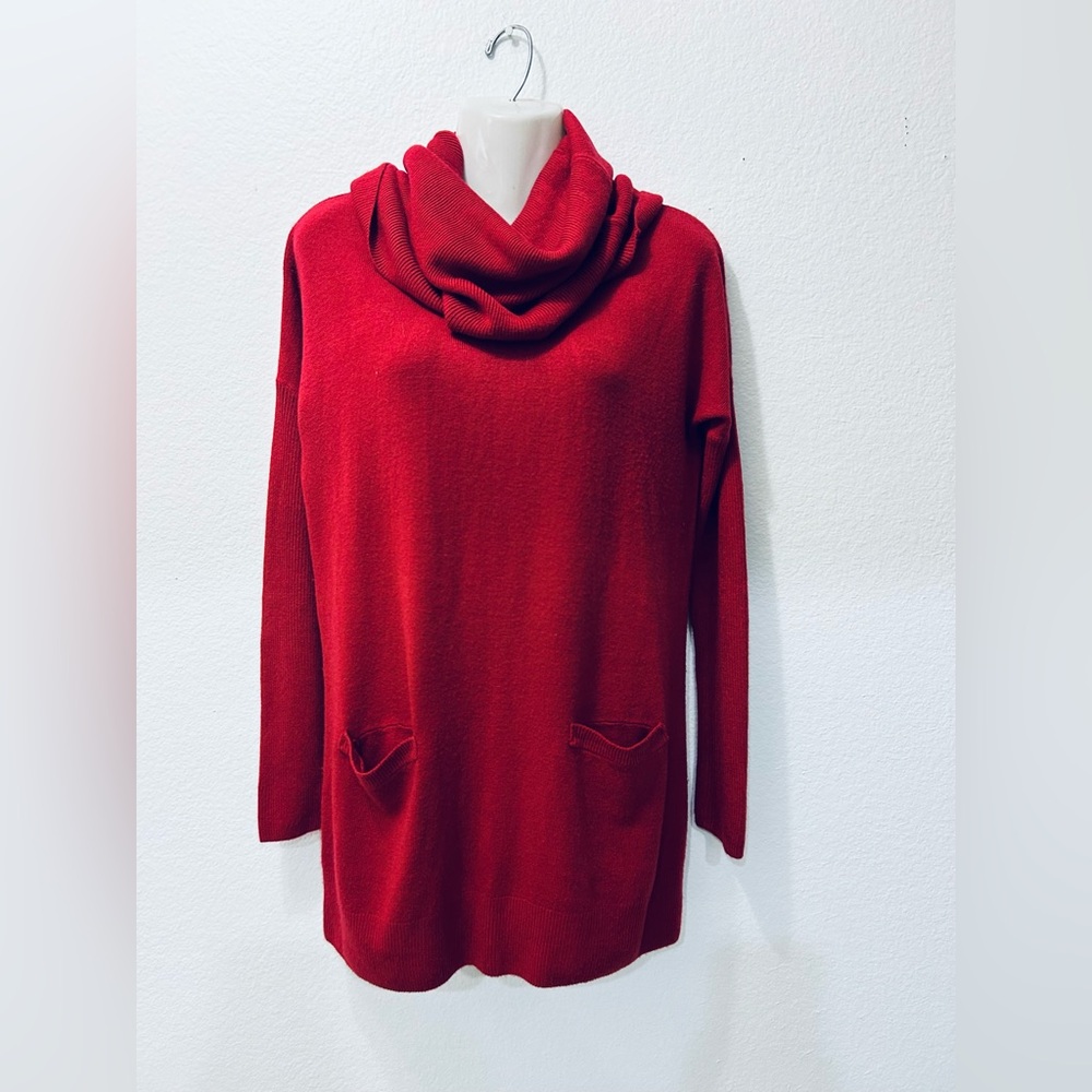 Vintage Requirements Women's Red Sweater